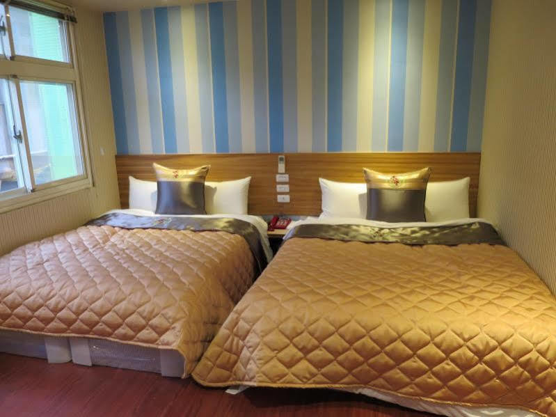Yung Feng Hotel Keelung Eksteriør bilde